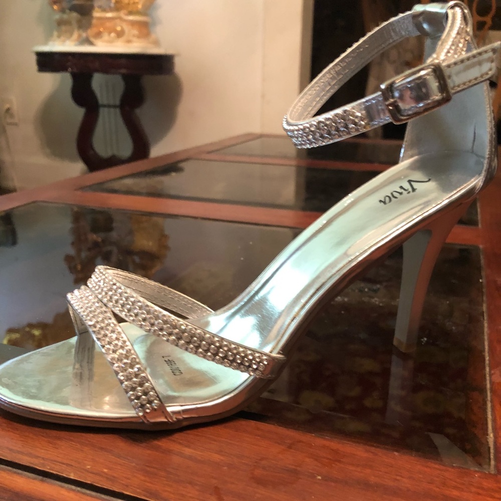 Formal wear heels
